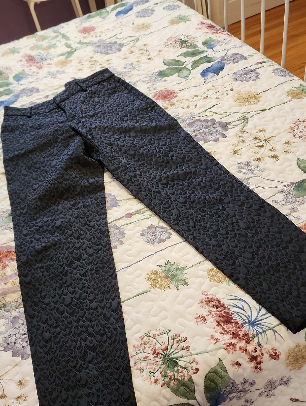 Zara Basic Navy Textured Jacquard Pants